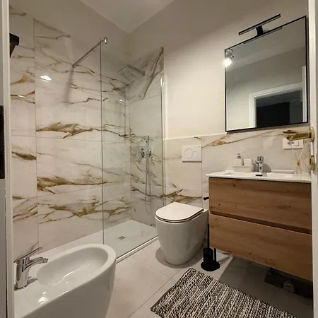 Brugnoli 13 Гостевой дом *