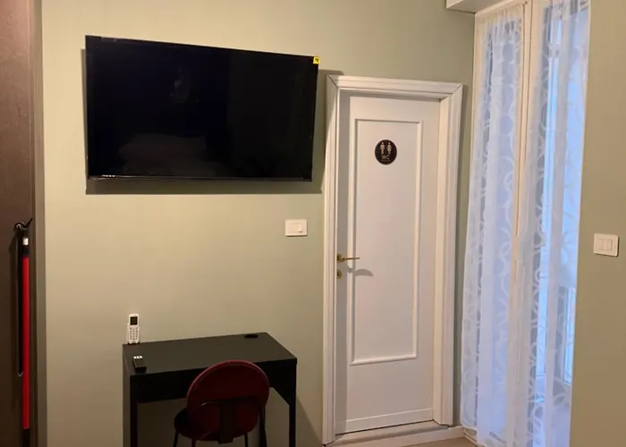 Brugnoli 13 Гостевой дом